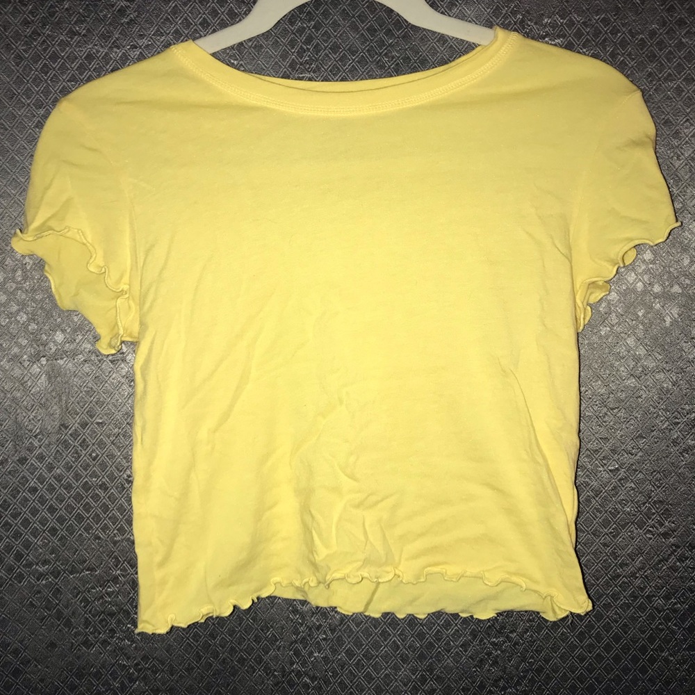 PACSUN BASICS YELLOW LETTUCE EDGE CROP TOP